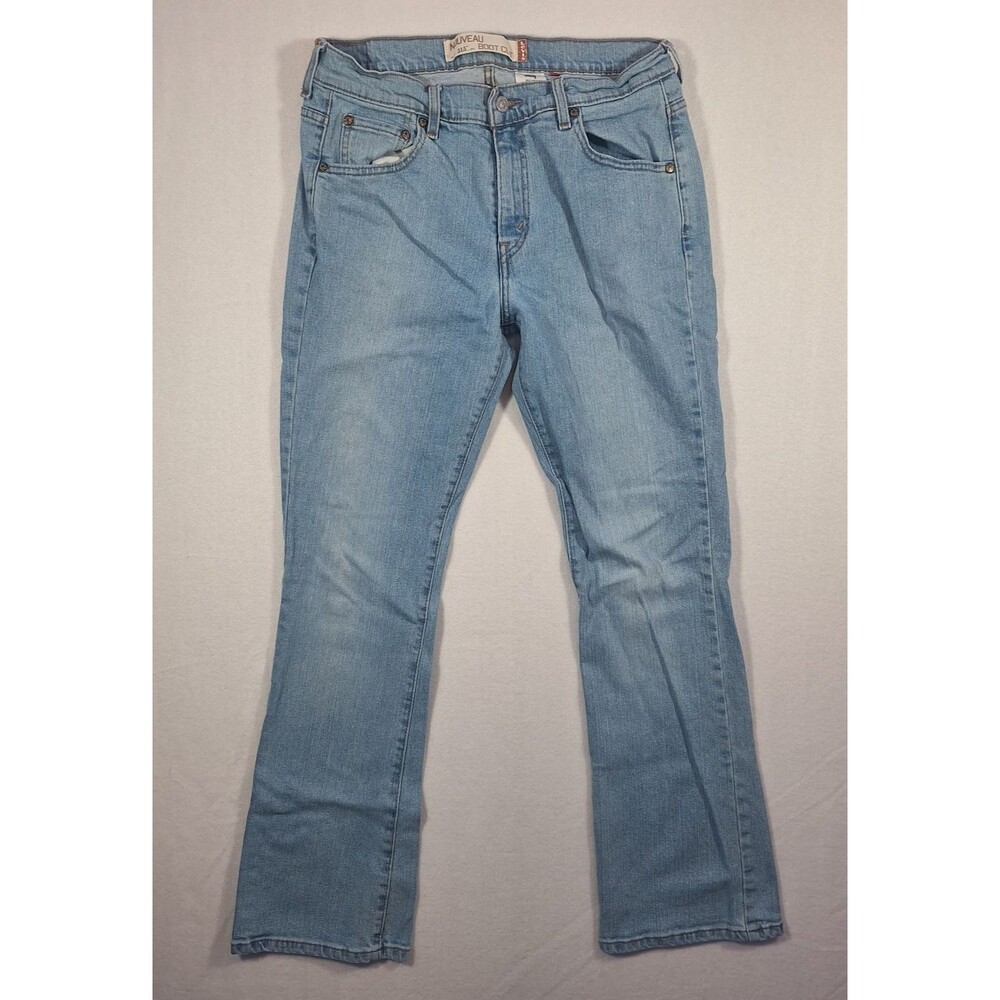 Levi’s 515 Women’s Bootcut Jeans Size 12M Light Wash Mid Rise Stretch Denim